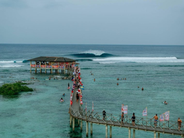 The Cloud 9 boardwalk and viewing tower above the reef break