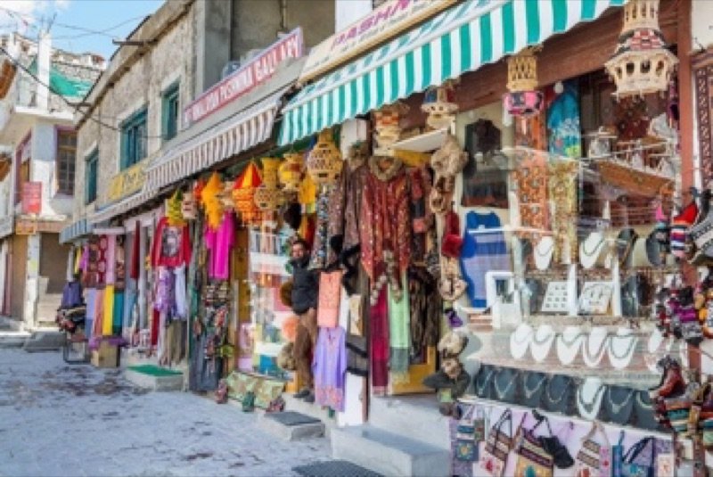 Srinagar bazaar
