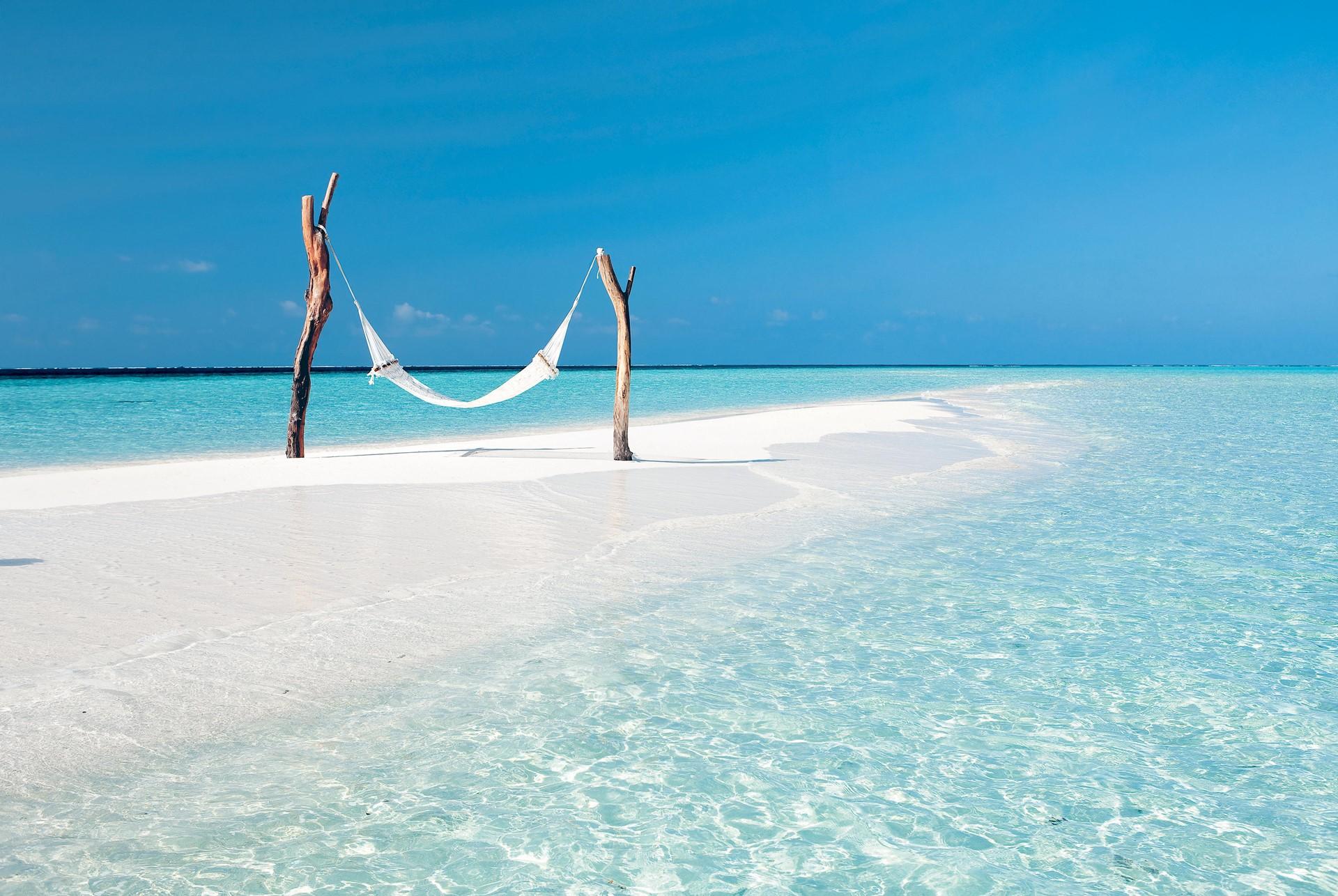 Constance Moofushi