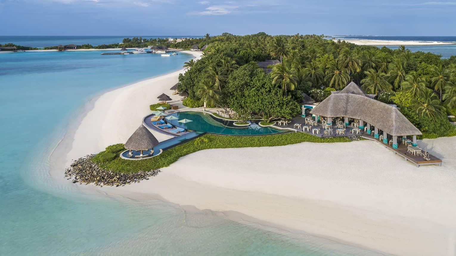 Four Seasons Resort Kuda Huraa
