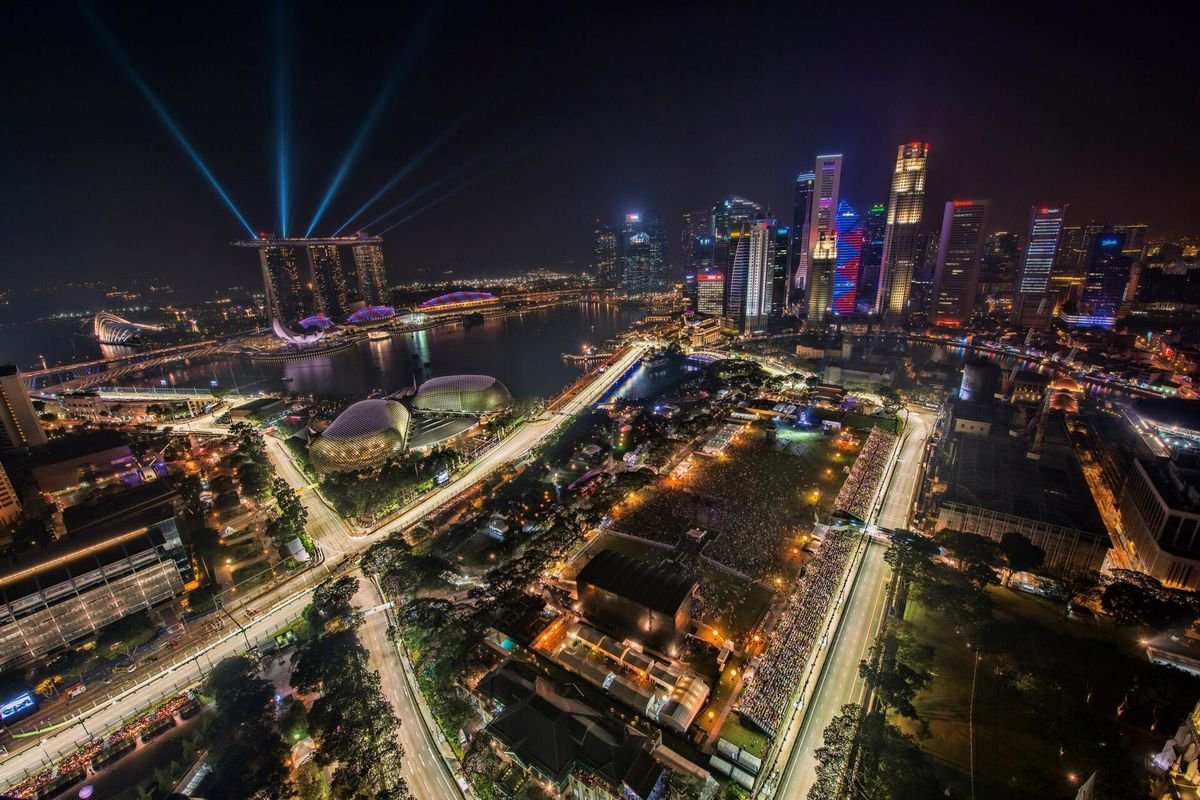 Singapore Grand Prix night circuit around Marina Bay