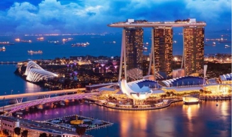 Marina Bay at night