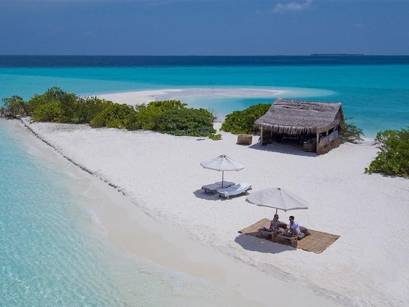 Private sandbank picnic for two, Soneva Jani