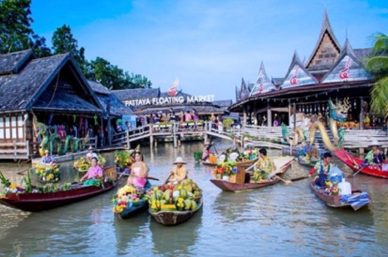 Pattaya Floating Market
